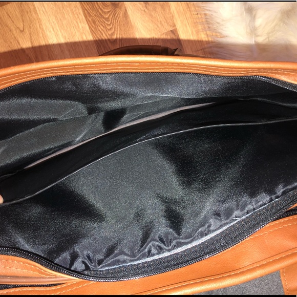 Briefcase - Picture 4 of 5